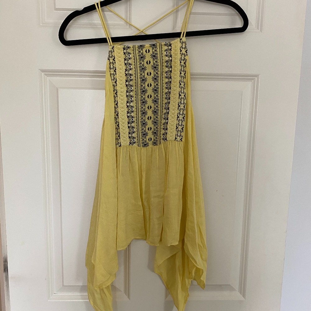 Esley Flowy Yellow Tank